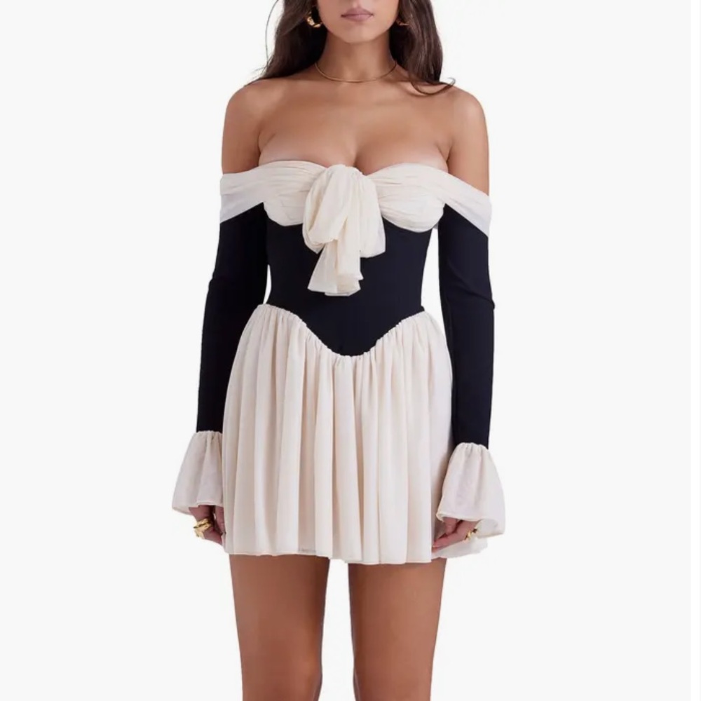 House of CB Alana Strapless Long Sleeve Minidress - Picture 1 of 7